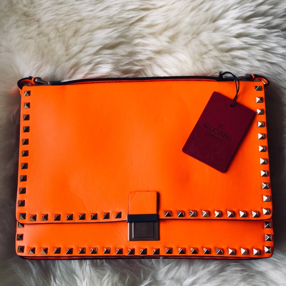 Valentino Garavani Rockstud  - Orange *NWT*